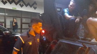 Insiden Pasca Laga Persija vs Persib, Ricky Kambuaya Adu Mulut dengan Polisi