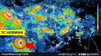Siklon Tropis Herman di Selatan Jawa Semakin Lemah, Terus Jauhi Indonesia