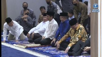 Momen Kelakar Jokowi dan Zulkifli Hasan soal Dongkrak Elektabilitas Jelang Pemilu 2024