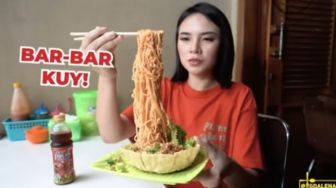 Imbas Statement Viralnya, Instagram Food Vlogger Mgdalenaf Diserang Netizen