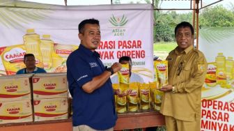 Asian Agri Gelar Bazar Minyak Goreng untuk Masyarakat Desa