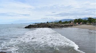 Syahdu! Pesona Wisata di Pesisir Pantai Kota Padang