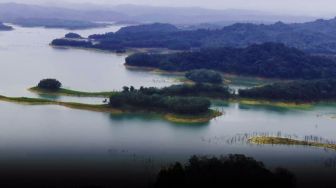 Pesona Ulu Kasok, Destinasi Wisata Mirip Raja Ampat di Kampar