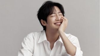 Upload Foto Mirip Jin BTS, Lee Sang Yeob Bikin Satu Instagram Kebingungan!