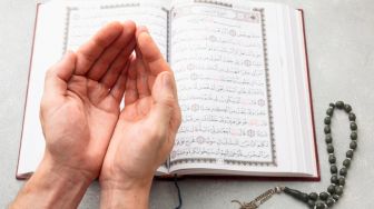 4 Cara Merayakan Nuzulul Quran 2023 Sesuai Syariat, Berdiam Diri di Masjid Salah Satunya!