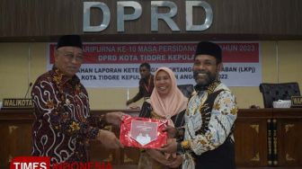 Wali Kota Tidore Sampaikan LKPJ 2022 ke DPRD