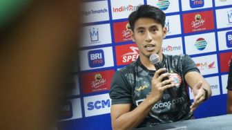 Persebaya vs Persija, Hanif Sjahbandi: Sudah Waktunya Pemain ke Stadion Tidak Pakai Rantis