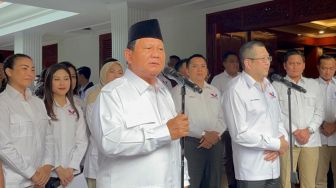 Yakin Penentuan Capres-Cawapres Tak Alot jika PDIP Gabung Koalisi Besar, Prabowo: Nggak Seseram yang Kalian Harap