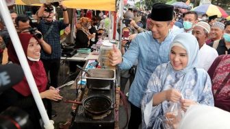 Dampingi AHY Safari Ramadhan ke Klaten, Annisa Pohan Anggun Berhijab Sambil Tenteng Tas Mewah Puluhan Juta