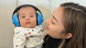 Betapa Waktu Cepat Berlalu, Ini 5 Potret Nikita Willy Mengenang saat Lahiran Anak Pertama di Amerika