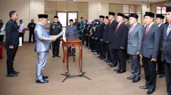 Bupati Nanang Lantik 22 Pejabat Struktural di Pemkab Lampung Selatan