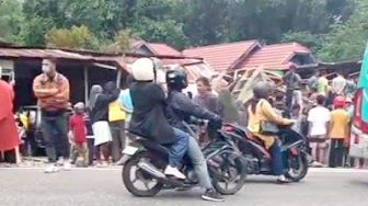 Kecelakaan Lagi di Panyalaian Tanah Datar, Truk Hantam Rumah Warga