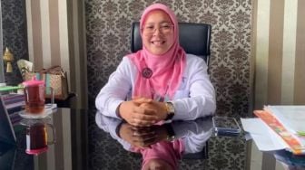 Kemarin, Masalah Parkir Liar di Pekanbaru hingga Fitria Nengsih Dipecat dari PNS