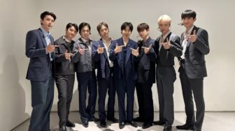 EXO Bawakan Lagu Baru di Fanmeet EXO' CLOCK, Fans Tak Sabar Tunggu Comeback