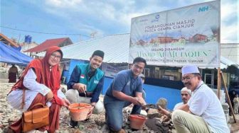 Kerja Sama FIFGROUP dan Asuransi Astra Wujudkan Tempat Ibadah Ramah Gempa bagi Warga Cianjur