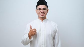 Bukan Cuma Buat Lebaran, Ini Rahasia Baju Koko Jadi Outfit Kekinian