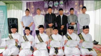 Pesantren Pertanian At-Taqwa Sukses Gelar Wisuda Tahfiz ke-2