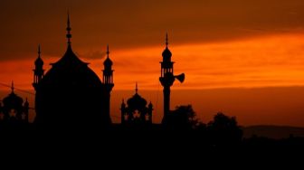 Niat Itikaf Arab Latin dan Artinya, Tak Hanya Berdiam Diri di Masjid 10 Hari Terakhir Ramadhan
