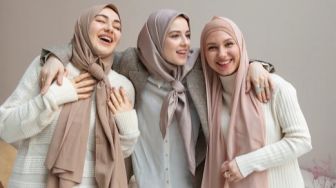 Fashion Makin Berkembang, Kini Muslimah Bisa Tampil Modis dan Menarik
