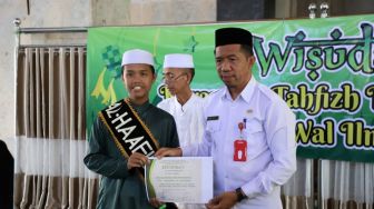 Ikuti Program Tahfizh Ramadhan, 269 Santri Dafwi Amuntai Diwisuda 