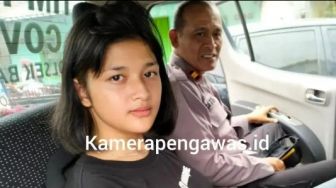 Astaga! Punya Wajah Cantik, Gadis Belia Ini Malah Nekat jadi Maling Motor