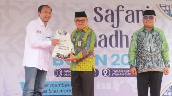 Safari Ramadhan BUMN 2023: Telkom Bagikan 1000 Paket Sembako Murah di Tanjung