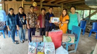 Pemprov Sulsel Salurkan Bantuan Logistik Untuk Korban Terdampak Angin Puting Beliung di Toraja