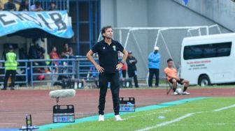 Persib Bandung Rampingkan Skuad, Luis Milla Coret 7 Pemain?