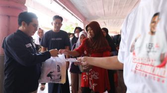 Respon Tingginya Harga Bahan Pokok, Sahabat Sandiuno Gelar Bazar Sembako Murah di Cilincing