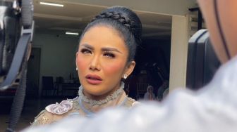 Interview: Lika-liku Karier Krisdayanti, Dari Dibayar Rp15 Ribu Sampai Jadi Diva