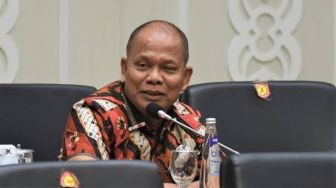 DPR Minta Oknum TNI Penendang Sepeda Motor Ibu Bonceng Anak Diberikan Sanksi