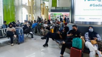 Penumpang Via Terminal Kota Blitar Melonjak Selama Arus Balik, 5000 Orang per Hari