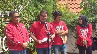 PDIP Bentuk Desk Khusus Kerja Sama Relawan Pendukung Ganjar dari Sabang-Merauke, Dipimpin Ahmad Basarah Hingga Adian