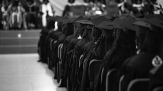 30 Ucapan Selamat Wisuda Berbagai Bahasa, Mulai Inggris, Prancis hingga Arab