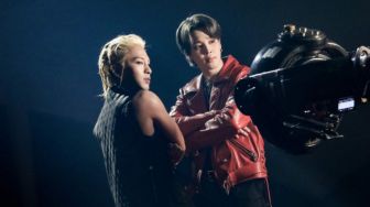 Tak Pernah Dekat Sebelumnya, Taeyang Ceritakan Caranya Ajak Jimin BTS Duet