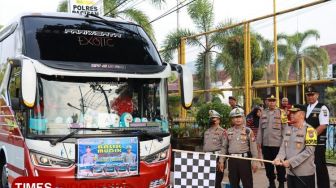 Polres Pacitan Berangkatkan Dua Bus di Program Balik Mudik Gratis 2023