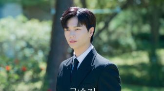 5 Drama Populer Yook Sungjae yang Lagi Ultah ke-28, The Golden Spoon Penampilannya Semakin Memikat