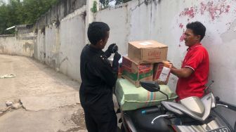 Gaji Tak Ikuti Kenaikan Harga Pertamax, Kurir Paket Mau Beralih Pertalite