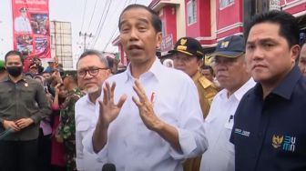 Presiden Jokowi Bakal Ambil Alih Perbaikan Jalan Provinsi Lampung, Ekspresi Gubenur Arinal Djunaidi Disorot