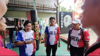 Ketua KONI Makassar Ahmad Susanto Apresiasi Prestasi Tinju Makassar  