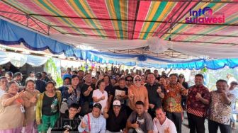 Ribuan Warga Kabupaten Talaud Sambut Kunjungan Tatong Bara