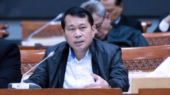 Usut Tuntas Dugaan Korupsi Pembangunan Tol Layang MBZ