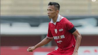 Eky Taufik Febriyanto Dipertahankan Persis Solo untuk Liga 1 Indonesia Musim Depan