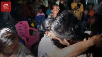 Tangis Ibu Tak Kuasa Tahan Haru saat Sambut Kepulangan Anaknya yang Berhasil Lolos dari Maut