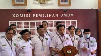 PBB Turunkan Tokohnya di Pemilu 2024, Yusril dan Putranya Maju sebagai Calon Anggota DPR RI