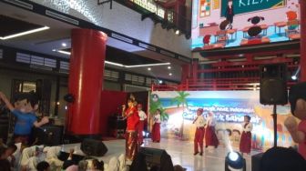Ratusan Pelajar di Kota Makassar Meriahkan Acara Cinta Lagu Anak