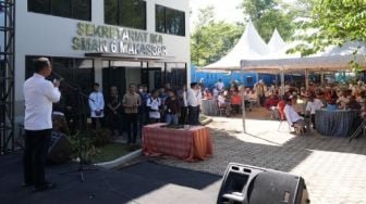 Gubernur Sulsel Andi Sudirman Resmikan Sekretariat IKA SMAN 6 Makassar