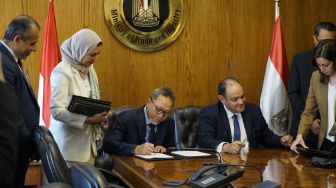 Mendag Zulhas dan Mendag Industri Mesir Tandatangani Kontrak Dagang Rp 12,88 Triliun