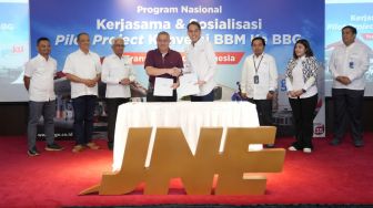 PGN Subholding Gas Pertamina Gandeng JNE Implementasikan Konversi BBG untuk Efisiensi Kendaraan Logistik