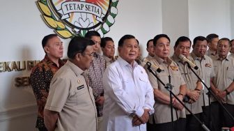 Usai Gelar Pertemuan Tertutup di PP Polri, Prabowo Subianto Puji Selangit Para Purnawirawan Polri